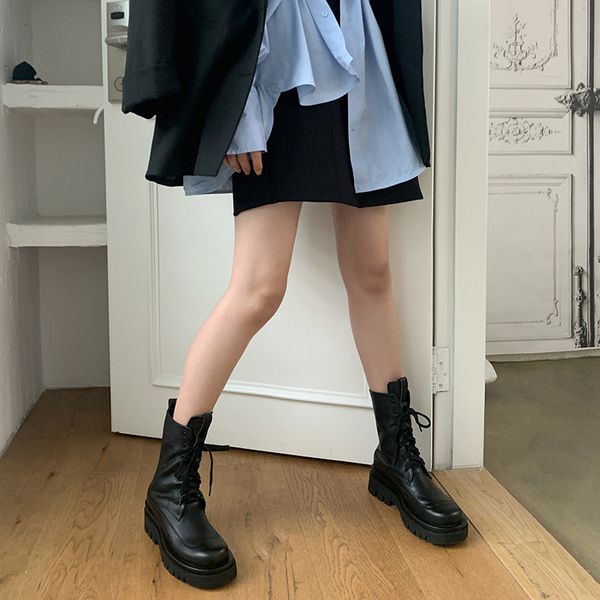 zijin home ~ fashion and comfort 2021 short thick soled motorcycle cowhide lace up french martin boots, Black
zijin home ~ fashion and comfort 2021 short thick soled motorcycle cowhide lace up french martin boots, Black