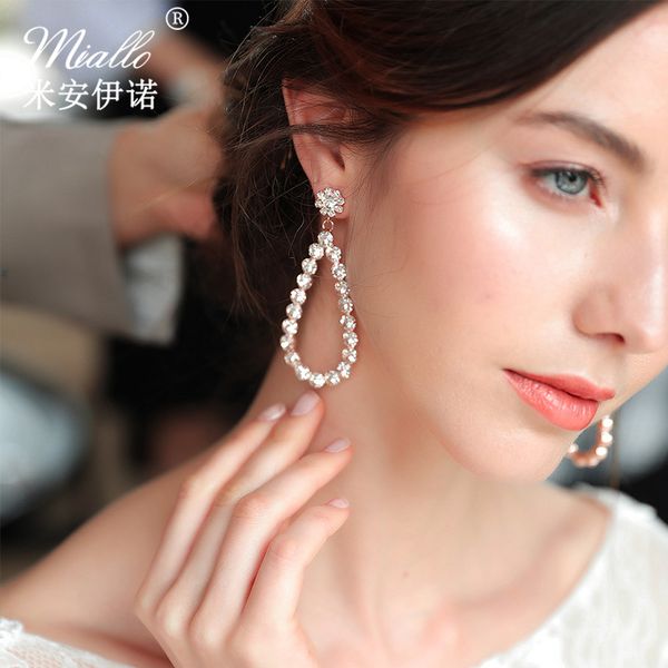 fashion rose gold austrian crystal big earring wedding women drop earring bridal eardrop jcc130, Silver
fashion rose gold austrian crystal big earring wedding women drop earring bridal eardrop jcc130, Silver