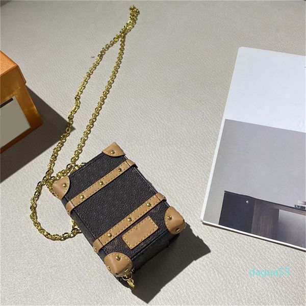 2021 ss luxury famous trunk handbags charm holder luggage bag mini backpack key chain wallet flap bags fashion cross body
2021 ss luxury famous trunk handbags charm holder luggage bag mini backpack key chain wallet flap bags fashion cross body
