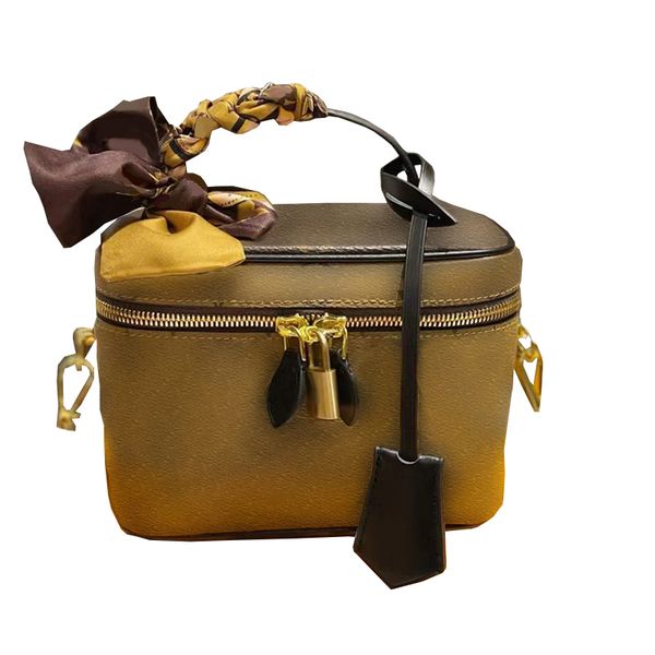designer handbag luxury shoulder bag wallets classic retro fashion brand men and women alike women's genuine leather cross body
designer handbag luxury shoulder bag wallets classic retro fashion brand men and women alike women's genuine leather cross body