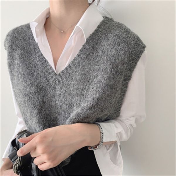 v-neck pullover sleeveless sweater women autumn winter solid loose vest knitted womens s outerwear 781e 210420, White;black
v-neck pullover sleeveless sweater women autumn winter solid loose vest knitted womens s outerwear 781e 210420, White;black