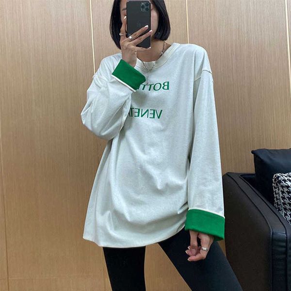 net red trend with the correct version 2021 early autumn loose round neck double-sided flanging contrast color long sleeved sweater, Black
net red trend with the correct version 2021 early autumn loose round neck double-sided flanging contrast color long sleeved sweater, Black