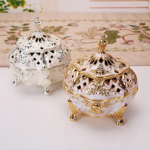 fragrance lamps metal incense burner indoor aloes stove buddhist zen ornament office crafts european style home decoration gift
fragrance lamps metal incense burner indoor aloes stove buddhist zen ornament office crafts european style home decoration gift