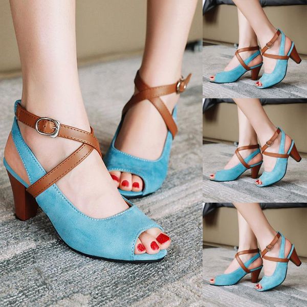 low heels sandals women ankle strap summer shoes female plus size 43 block 2021 casual sandals#g3, Black
low heels sandals women ankle strap summer shoes female plus size 43 block 2021 casual sandals#g3, Black