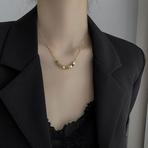 pendant necklaces 2021 light luxury niche female simple ins cold fashion necklace design exquisite clavicle chain, Silver
pendant necklaces 2021 light luxury niche female simple ins cold fashion necklace design exquisite clavicle chain, Silver