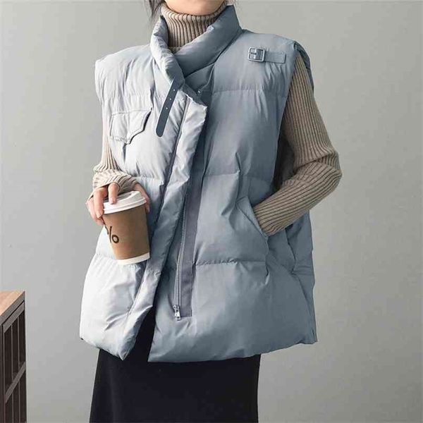 winter women's warm solid stand collar vest waistcoat windproof lightweight gilet female duck down coat sleeveless 210819, Black;white
winter women's warm solid stand collar vest waistcoat windproof lightweight gilet female duck down coat sleeveless 210819, Black;white