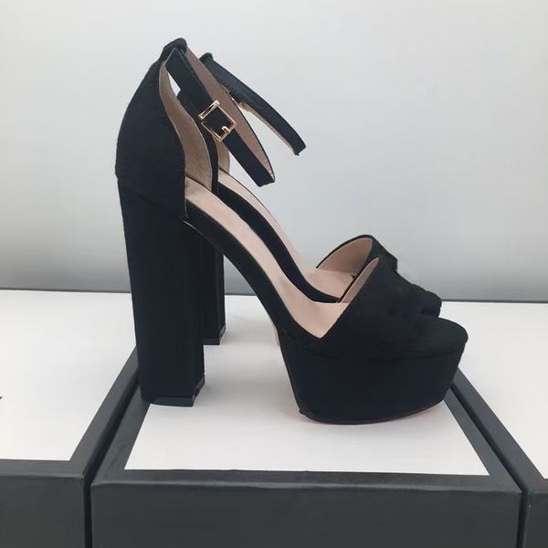 classic leather high heels wedding party dress shoes women luxury designer sandals original model size 35-41 xx-0161, Black
classic leather high heels wedding party dress shoes women luxury designer sandals original model size 35-41 xx-0161, Black