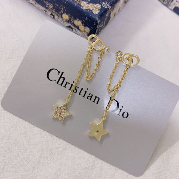 70% off new letter tassel earrings five star full drill long high version brass, Golden;silver
70% off new letter tassel earrings five star full drill long high version brass, Golden;silver