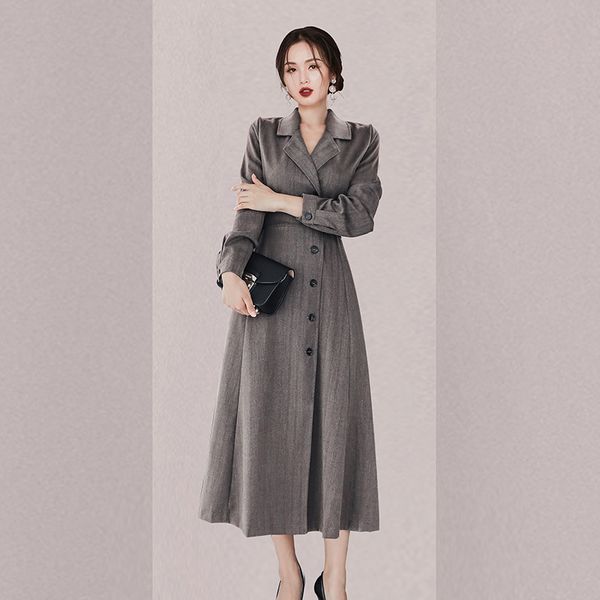 autumn winter vintage single breasted women elegant office ladies notched collar blazer full sleeve female party dresses 210514, Black;gray
autumn winter vintage single breasted women elegant office ladies notched collar blazer full sleeve female party dresses 210514, Black;gray
