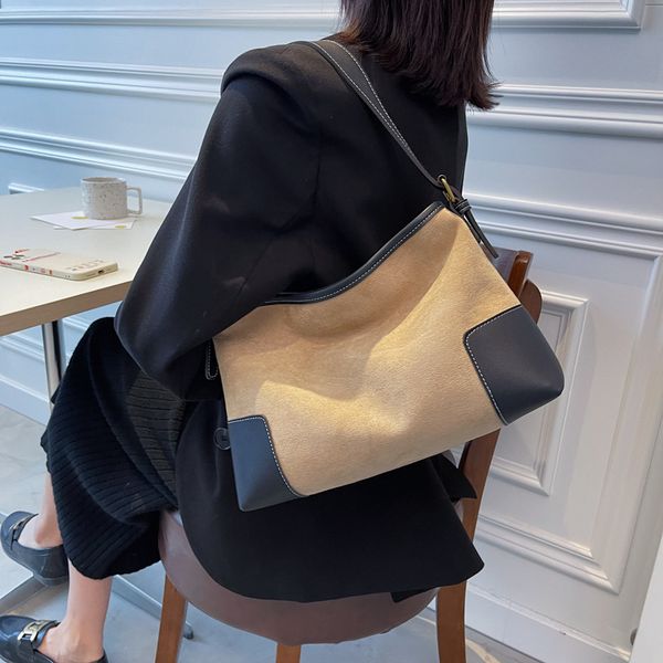 purses texture style tote bag splicing contrast underarm new simple shoulder women's bag handbag black friday
purses texture style tote bag splicing contrast underarm new simple shoulder women's bag handbag black friday