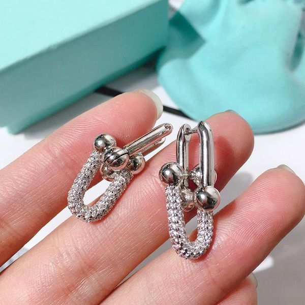 stud high version women's earring double u zircon hardwear 925 sterling silver earrings logo classic lady, Golden;silver
stud high version women's earring double u zircon hardwear 925 sterling silver earrings logo classic lady, Golden;silver