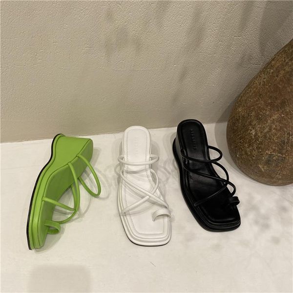 slippers rubber flip flops med women summer slides shoes heeled mules cross-tied square heel pantofle on a wedge low fashion pla, Black
slippers rubber flip flops med women summer slides shoes heeled mules cross-tied square heel pantofle on a wedge low fashion pla, Black