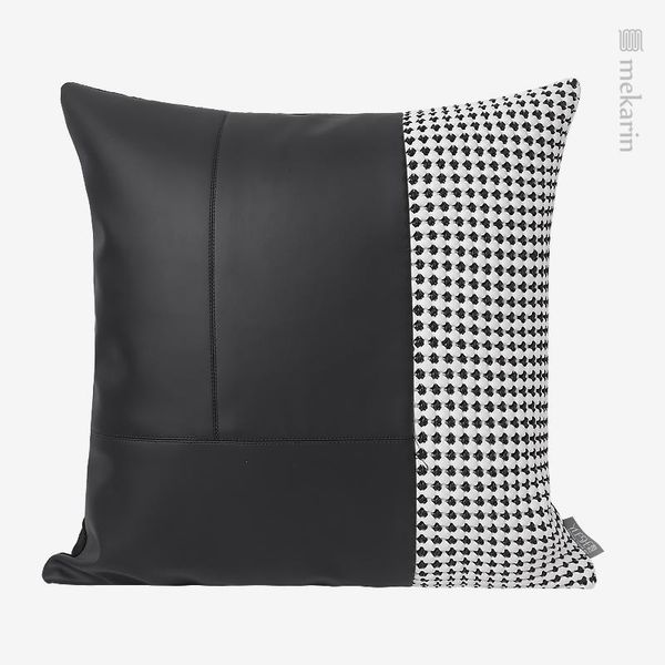cushion/decorative pillow model room living sofa black and white woven stitching el bedroom villa homestay backpack
cushion/decorative pillow model room living sofa black and white woven stitching el bedroom villa homestay backpack