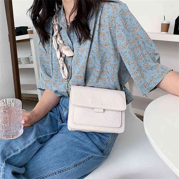 2021 new embossed small square women's korean simple net red fashion one shoulder slant cross bag
2021 new embossed small square women's korean simple net red fashion one shoulder slant cross bag