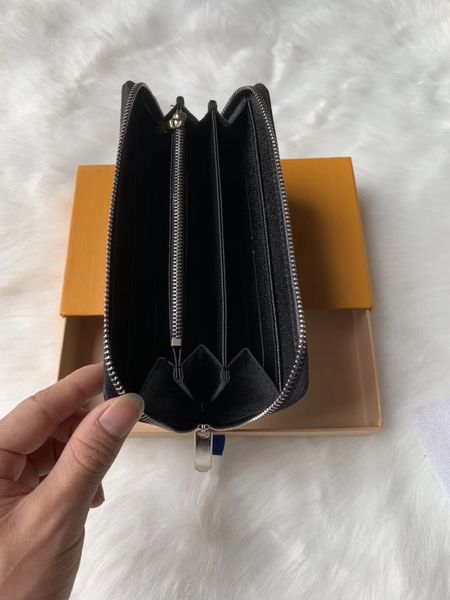 2021 zipper wallets women purse long wallet fashion ladies clutch men shoulder bag ladies handbags, Red;black
2021 zipper wallets women purse long wallet fashion ladies clutch men shoulder bag ladies handbags, Red;black