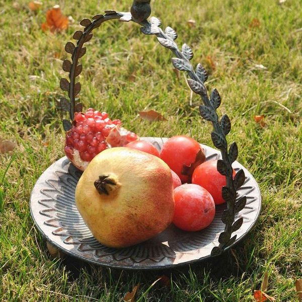 dishes & plates retro counterfruit basket holder bowl stand decoration iron plate festivals candy dessert display
dishes & plates retro counterfruit basket holder bowl stand decoration iron plate festivals candy dessert display