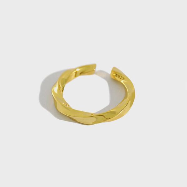 cluster rings ribbon twisted 925 sterling silver ring women luxury wedding fashion jewelry personality minimalist 18k gold color, Golden;silver
cluster rings ribbon twisted 925 sterling silver ring women luxury wedding fashion jewelry personality minimalist 18k gold color, Golden;silver