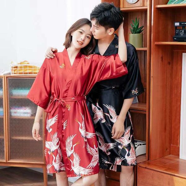 bathrobe pajamas women summer ice lovers spring and autumn thin bride morning robe loose large men's bathrobe 
bathrobe pajamas women summer ice lovers spring and autumn thin bride morning robe loose large men's bathrobe