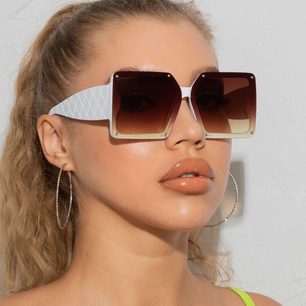 2021 new classic square sunglasses designer brand fashion mens womens sun glasses eyewear metal glass lenses, White;black
2021 new classic square sunglasses designer brand fashion mens womens sun glasses eyewear metal glass lenses, White;black