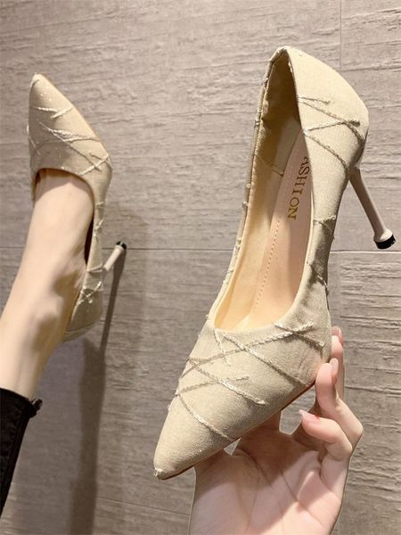 spring and autumn fashion temperament women's shoes all-match solid color pointed toe shallow mouth stiletto high heels dress, Black
spring and autumn fashion temperament women's shoes all-match solid color pointed toe shallow mouth stiletto high heels dress, Black
