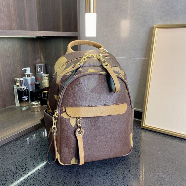 2021 backpacks classic l flower bag fashion knapsack leather schoolbag women travel bags zipper purse
2021 backpacks classic l flower bag fashion knapsack leather schoolbag women travel bags zipper purse