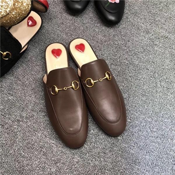 outlet platform sandals leather loafers muller designers slipper mens shoes with buckle fashion men princetown slippers brown casual mule, Black
outlet platform sandals leather loafers muller designers slipper mens shoes with buckle fashion men princetown slippers brown casual mule, Black