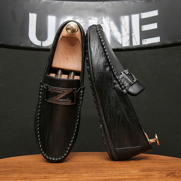 2021 european station spring doudou men's leather korean casual shoes, Black;white