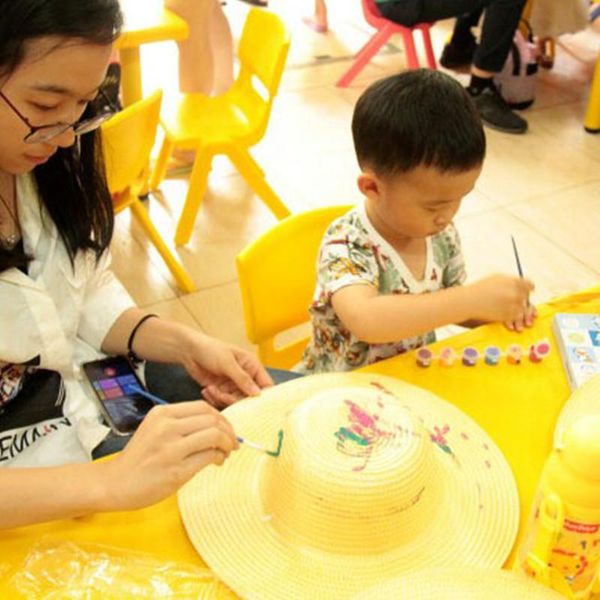 wide brim hats puzzle painting straw hat handmade diy graffiti parent-child hand-painted kindergarten school decoration art materials, Blue;gray
wide brim hats puzzle painting straw hat handmade diy graffiti parent-child hand-painted kindergarten school decoration art materials, Blue;gray