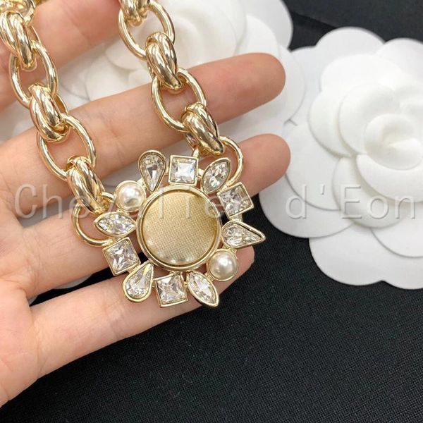 chains brand fashion jewelry women vintage chain rhinestone flower pendants necklace party fine for, Silver
chains brand fashion jewelry women vintage chain rhinestone flower pendants necklace party fine for, Silver