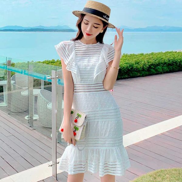 casual dresses solid white summer embroidery boho runway ruffle sleeveless dress vintage sundress women 2021 beach backless lace party, Black;gray
casual dresses solid white summer embroidery boho runway ruffle sleeveless dress vintage sundress women 2021 beach backless lace party, Black;gray