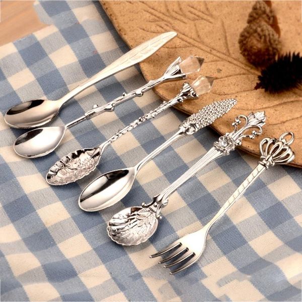 spoons 6 pcs/set spoon coffee set vintage table antique tea royal style metal carved fork tablespoons kitchen
spoons 6 pcs/set spoon coffee set vintage table antique tea royal style metal carved fork tablespoons kitchen