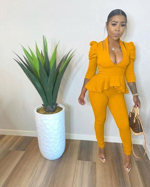 women's tracksuits 2021 summer ladies casual fashion street slim puff sleeves with ruffles at neck and elegant style two piece set, Gray
women's tracksuits 2021 summer ladies casual fashion street slim puff sleeves with ruffles at neck and elegant style two piece set, Gray