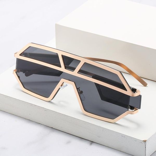 sunglasses personality luxury oversized party decoration brand designer women, White;black
sunglasses personality luxury oversized party decoration brand designer women, White;black