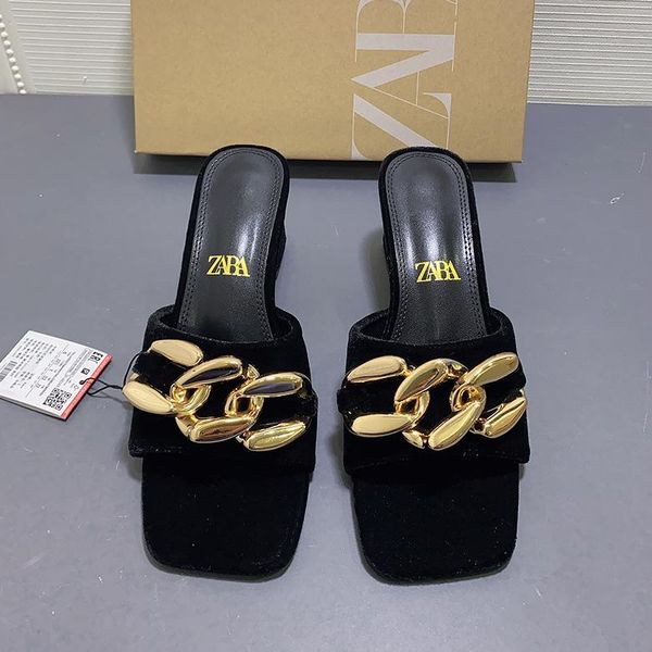 spring women's shoes black chain decorated velvet high-heeled thick-heeled sandals with square toe open-toe slippers
spring women's shoes black chain decorated velvet high-heeled thick-heeled sandals with square toe open-toe slippers
