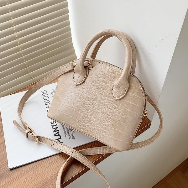 evening bags crocodile pattern women handbag small fashion shell shoulder bag pu leather ladies messenger brand design female tote
evening bags crocodile pattern women handbag small fashion shell shoulder bag pu leather ladies messenger brand design female tote
