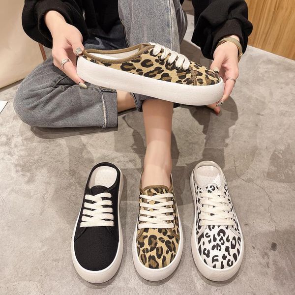 slippers women summer flat shoes female luxury slides pantofle low loafers cover toe designer leopard 2021 cotton fabric, Black
slippers women summer flat shoes female luxury slides pantofle low loafers cover toe designer leopard 2021 cotton fabric, Black