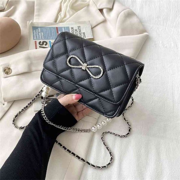 foreign style women's 2021 new fashion lingge small square summer super fire chain messenger bag
foreign style women's 2021 new fashion lingge small square summer super fire chain messenger bag