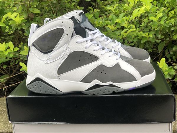 shoes release authentic 7 flint men basketball cu9307-100 white grey black varsity purple suede sports sneakers sport trainers
shoes release authentic 7 flint men basketball cu9307-100 white grey black varsity purple suede sports sneakers sport trainers