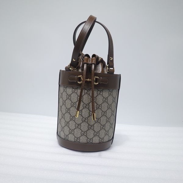 wholesale high-end fashion bag mini bucketbag messengerbag pocket designerbag leather retro classic pattern
wholesale high-end fashion bag mini bucketbag messengerbag pocket designerbag leather retro classic pattern