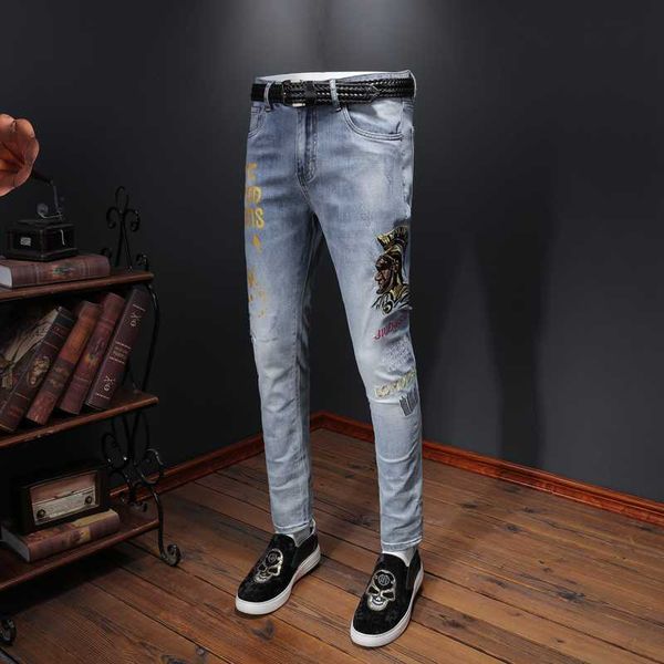 embroidery straight mens jeans casual denim pants fashion business blue stretch jeans homme brand clothes biker jeans 210527
embroidery straight mens jeans casual denim pants fashion business blue stretch jeans homme brand clothes biker jeans 210527