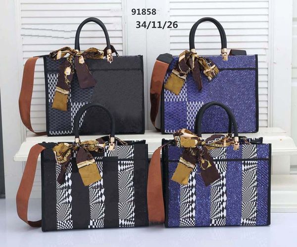 high-quality luxury designer ladies shoulder bags sheepskin handbags lady multifunctional large-capacity fashion classic leather bag 003
high-quality luxury designer ladies shoulder bags sheepskin handbags lady multifunctional large-capacity fashion classic leather bag 003