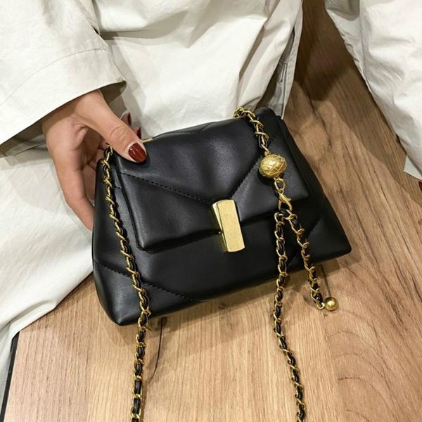 evening bags winter small shoulder bag women travel leather pu quailty female luxury handbags designer sac a main femme
evening bags winter small shoulder bag women travel leather pu quailty female luxury handbags designer sac a main femme