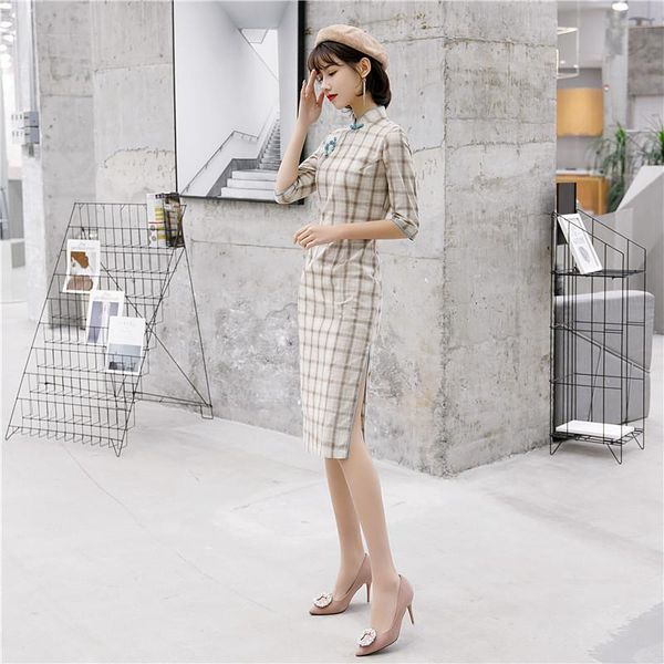 ethnic clothing plaid brown women vintage cotton linen chinese dresses high split cheongsam vestidso elegant mandarin collar qipao, Red
ethnic clothing plaid brown women vintage cotton linen chinese dresses high split cheongsam vestidso elegant mandarin collar qipao, Red