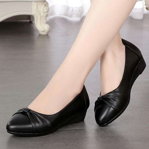 dress shoes plus size women wedges pu leather boat medium heeled pumps pointed toe ladies ol office n6976, Black
dress shoes plus size women wedges pu leather boat medium heeled pumps pointed toe ladies ol office n6976, Black
