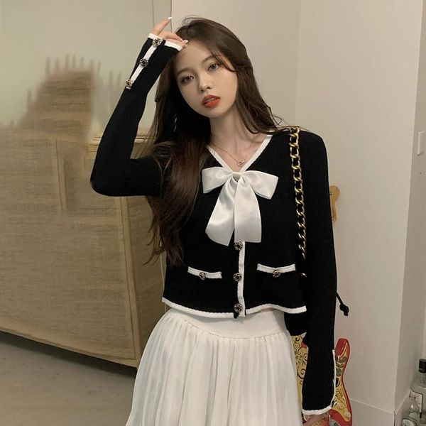 women's jackets early autumn thin 2021 sweater korean gentle style versatile temperament short long sleeved cardigan, Black;brown
women's jackets early autumn thin 2021 sweater korean gentle style versatile temperament short long sleeved cardigan, Black;brown