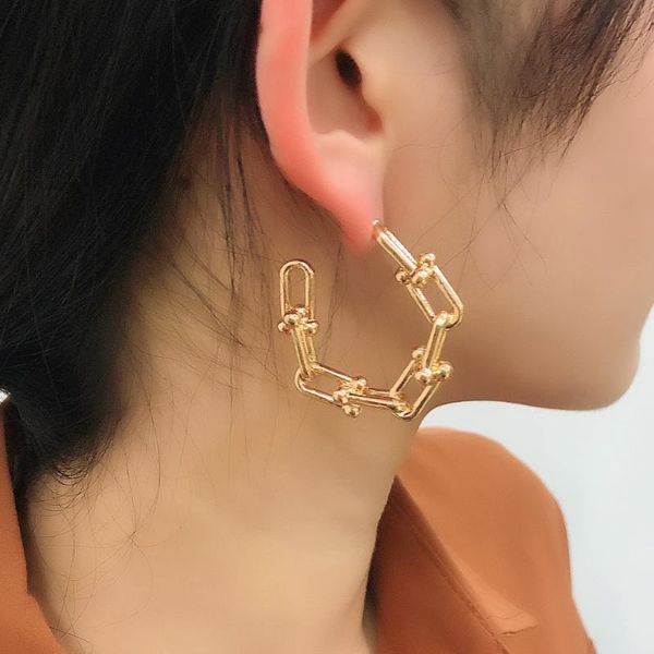 hoop & huggie minimalist chain c shape earring for women trendy wedding round earrings jewelry gifts, Golden;silver
hoop & huggie minimalist chain c shape earring for women trendy wedding round earrings jewelry gifts, Golden;silver
