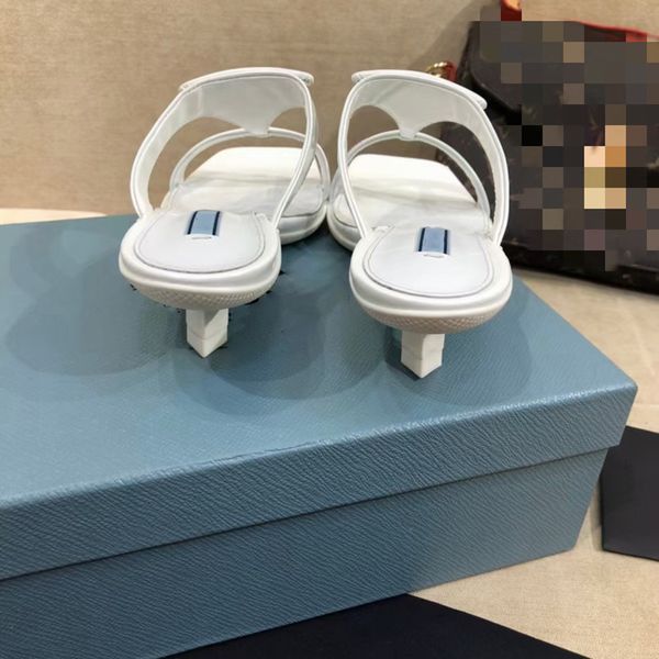 p family's three corner label cat heel square sandals women's 2021 summer new one line open toe low heel sandals thin heel ysj, Black
p family's three corner label cat heel square sandals women's 2021 summer new one line open toe low heel sandals thin heel ysj, Black