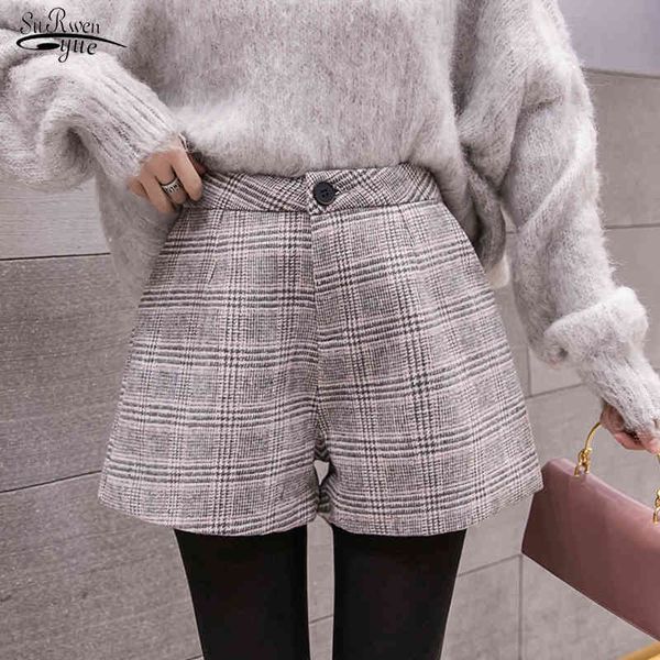 winter women fashion woolen shorts casual high waist with sashes wide leg woman warm short femme 7730 50 210508, White;black
winter women fashion woolen shorts casual high waist with sashes wide leg woman warm short femme 7730 50 210508, White;black