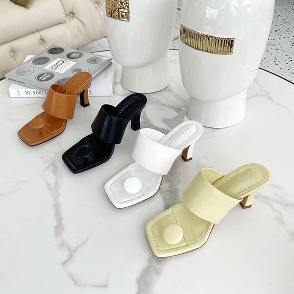 shoes woman 2021 slippers heels square toe luxury slides low pantofle rubber flip flops high designer thin soft hawaiian, Black
shoes woman 2021 slippers heels square toe luxury slides low pantofle rubber flip flops high designer thin soft hawaiian, Black