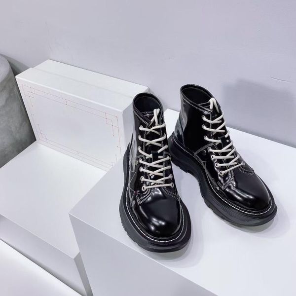 boots 2021 brand runway women lace up rubber sole female style round toe short for casual women's, Black
boots 2021 brand runway women lace up rubber sole female style round toe short for casual women's, Black